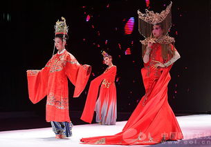 浙江紡織服裝職業(yè)技術(shù)學(xué)院第四屆“融·時(shí)尚周”開啟紡織服裝新篇章